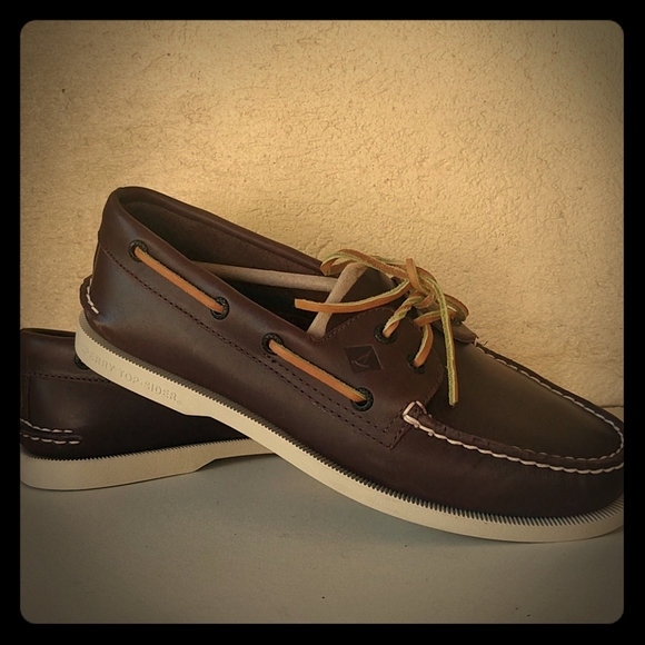 sperry true to size